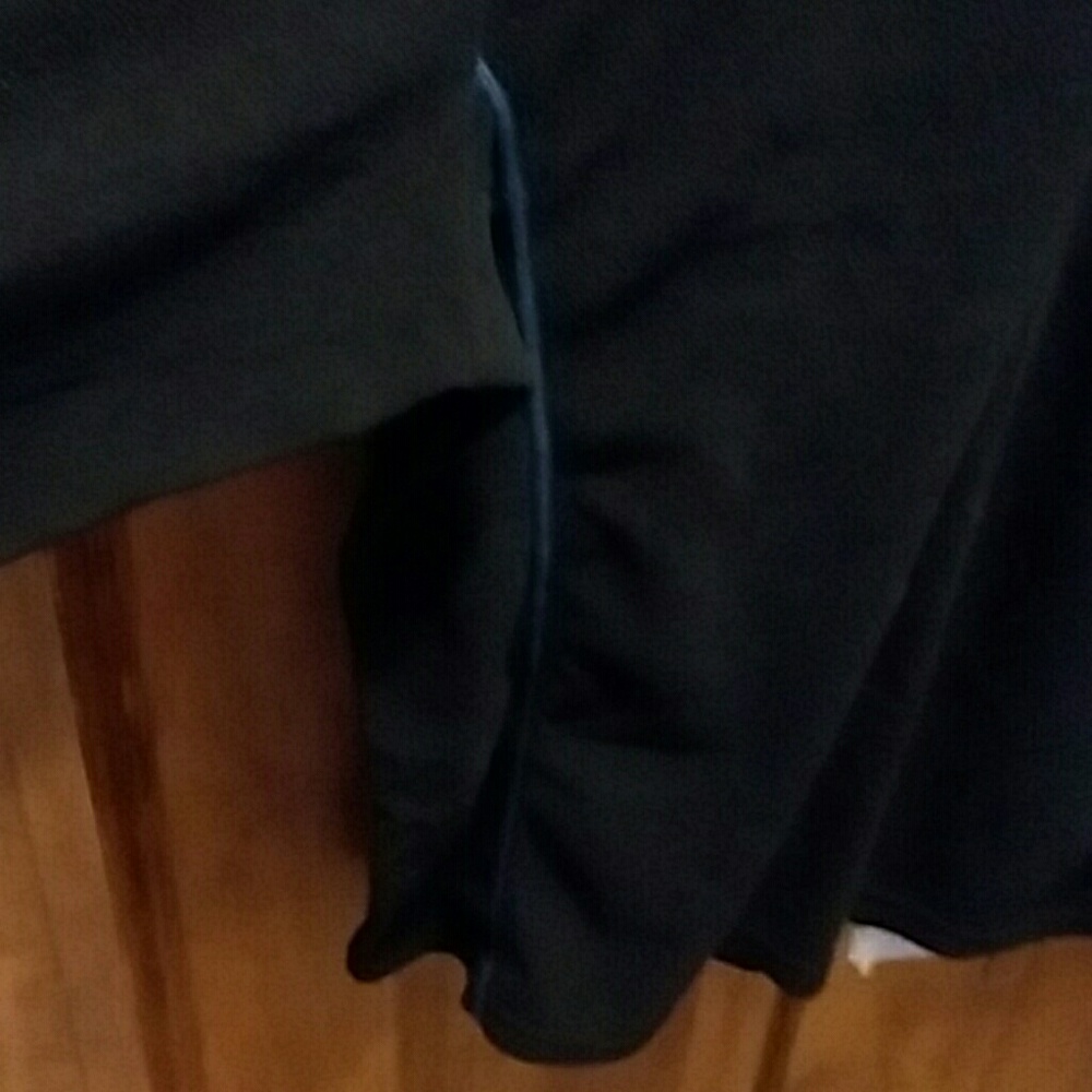 Pullover - Picture 2 of 4